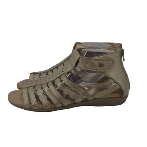 Earth Orgins Belder Bevvy Platinum Gold Tone Gladiator Sandals Sz 9